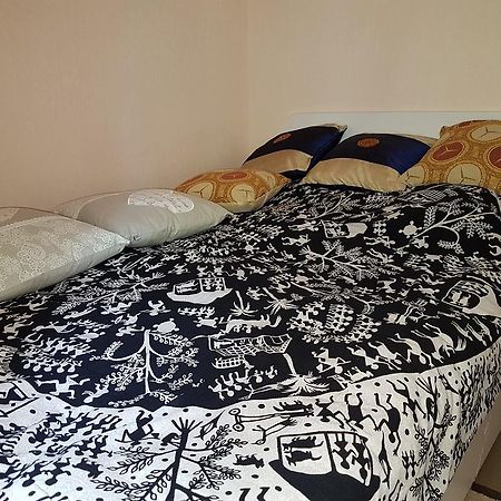 Apartment Ramaz Тбилиси Екстериор снимка