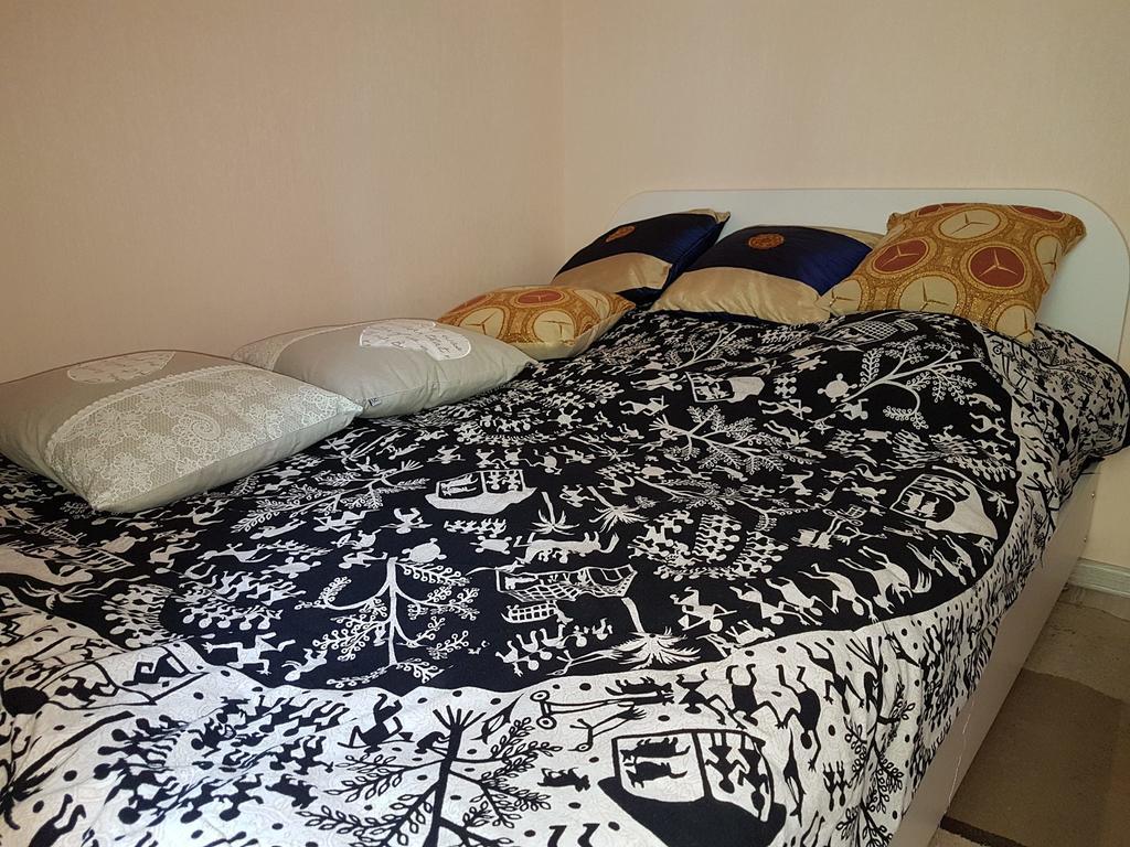 Apartment Ramaz Тбилиси Екстериор снимка