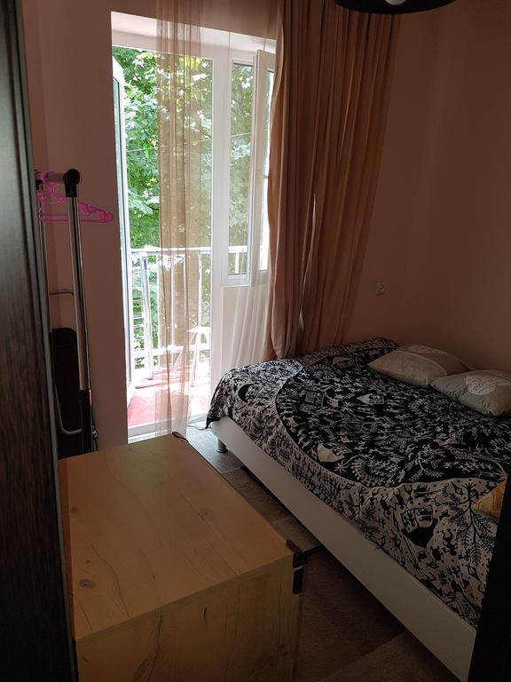 Apartment Ramaz Тбилиси Екстериор снимка