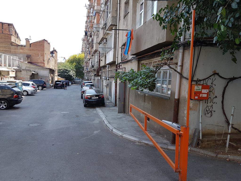 Apartment Ramaz Тбилиси Екстериор снимка